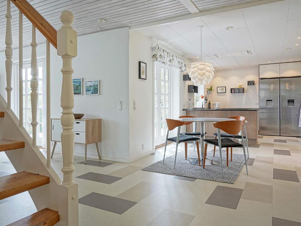 8 Person Holiday Home In Nex Neksø Exterior foto